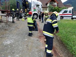 03.07.2017 Oelbindearbeiten FF04 03.07.2017 Oelbindearbeiten FF04